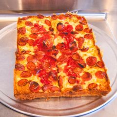 Detroit Pizza